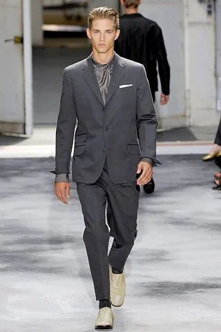 Look 3
